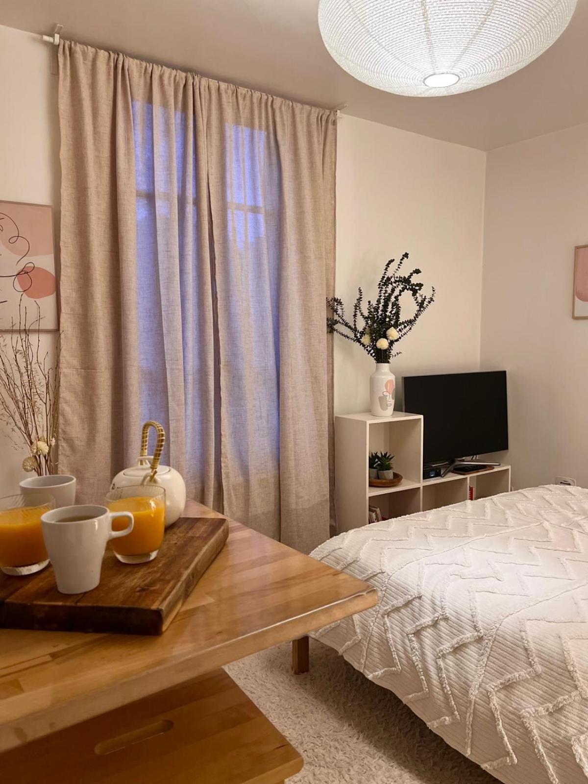 Escale Cosy A Pontoise Jacuzzi Et Terrasse Apartman Kültér fotó