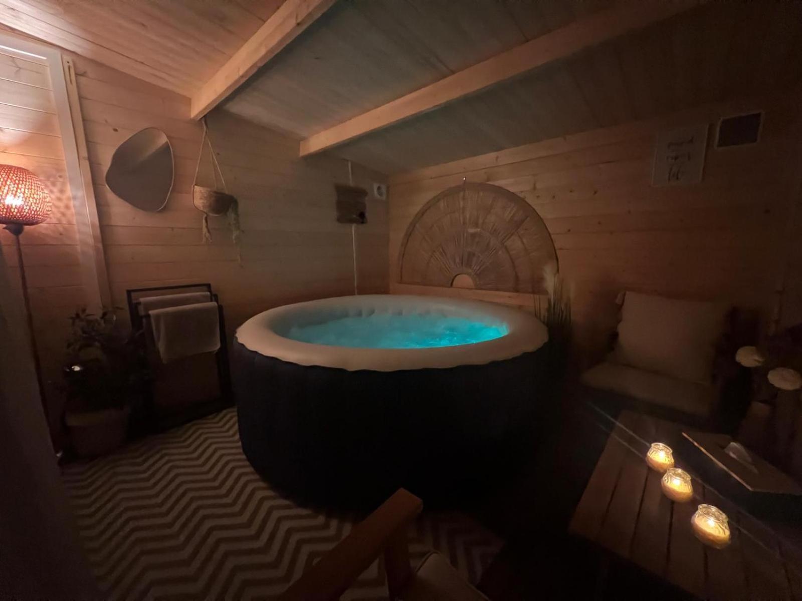 Escale Cosy A Pontoise Jacuzzi Et Terrasse Apartman Kültér fotó